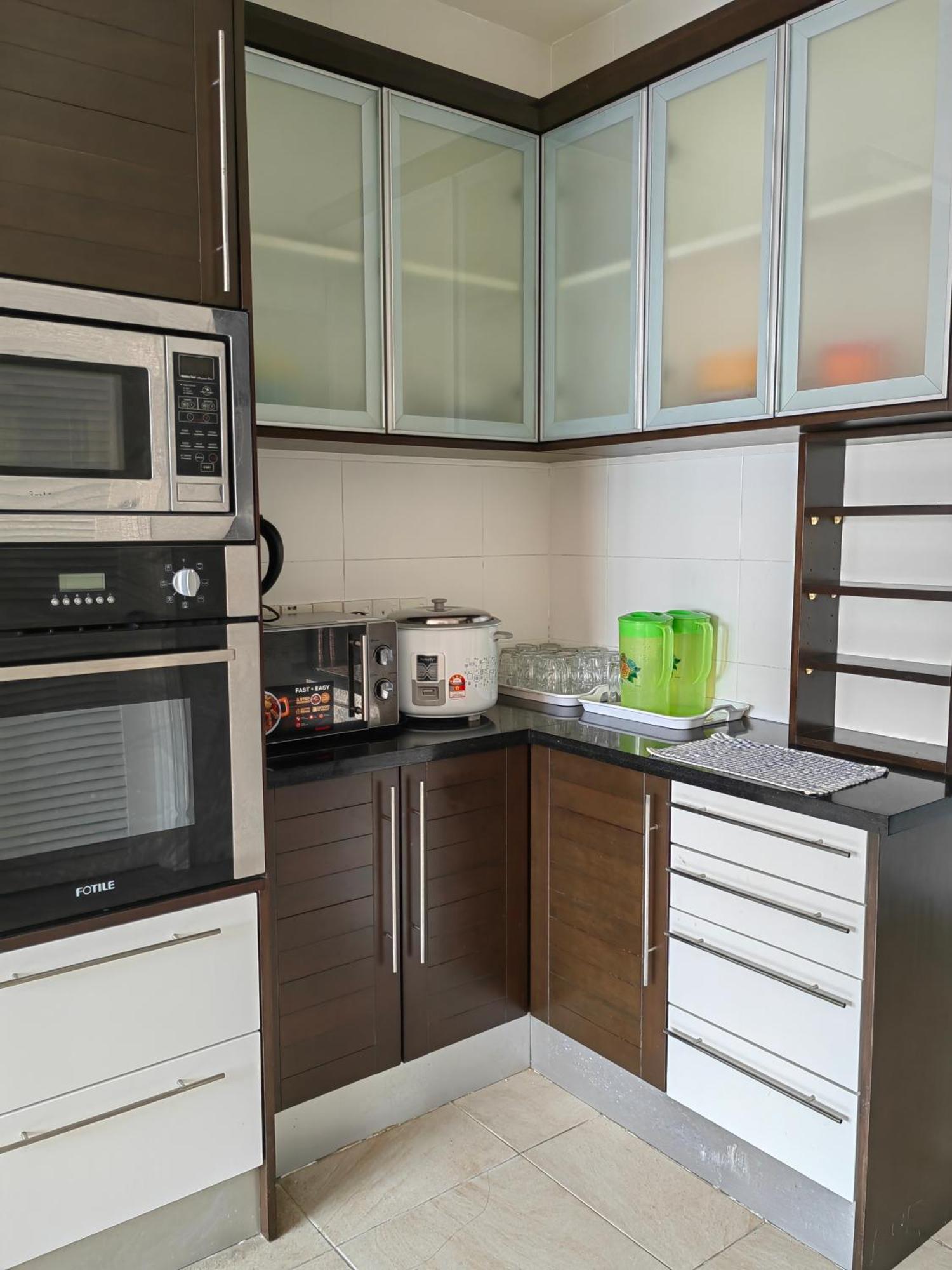 Town Condo - Marina Court Kota Kinabalu Extérieur photo