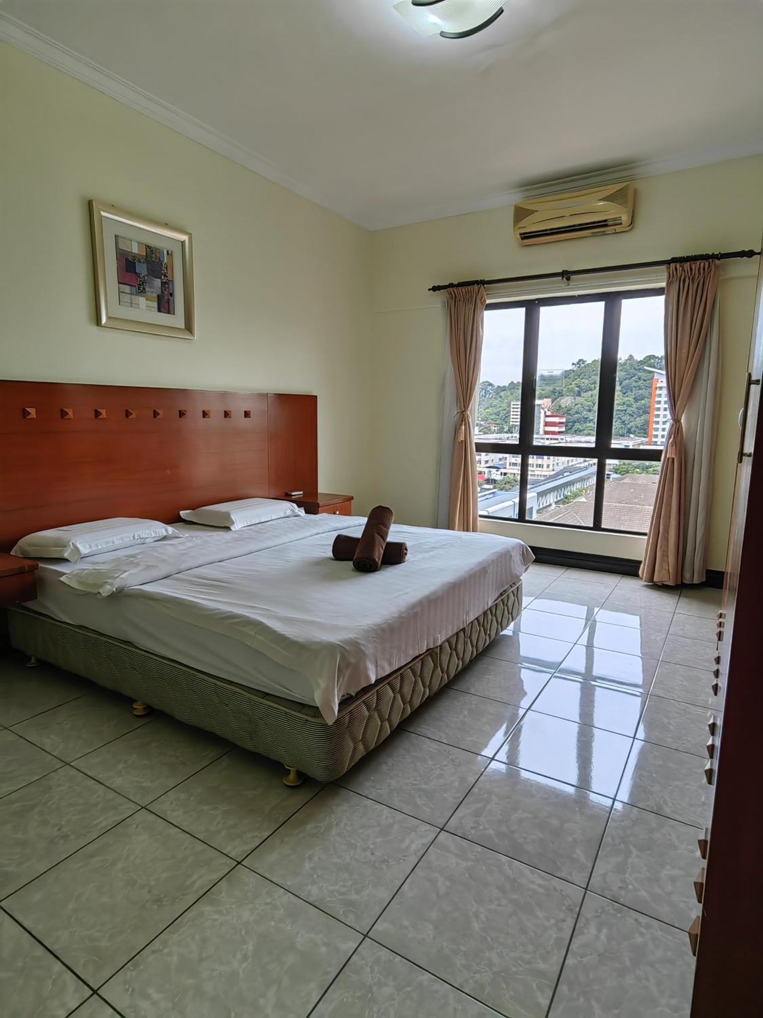 Town Condo - Marina Court Kota Kinabalu Extérieur photo