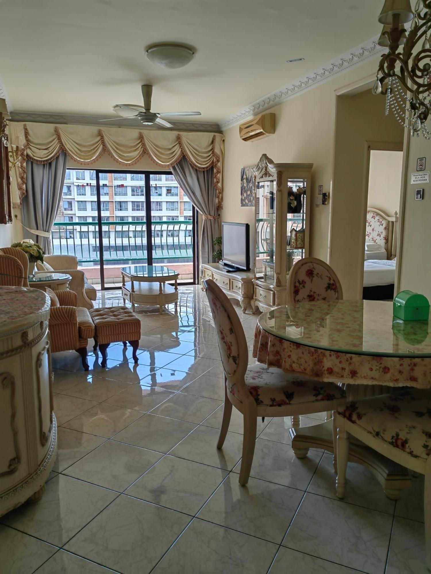 Town Condo - Marina Court Kota Kinabalu Extérieur photo
