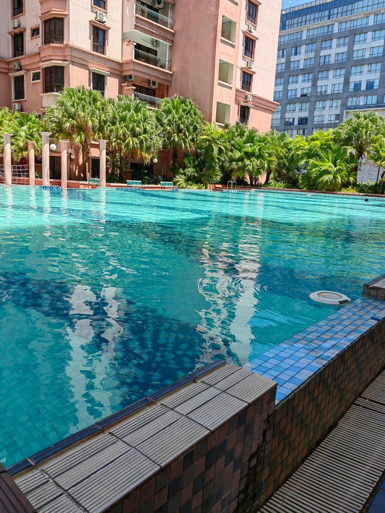 Town Condo - Marina Court Kota Kinabalu Extérieur photo