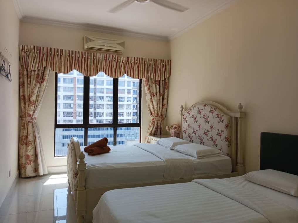 Town Condo - Marina Court Kota Kinabalu Extérieur photo